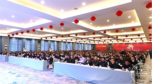 国产精品999集会厅