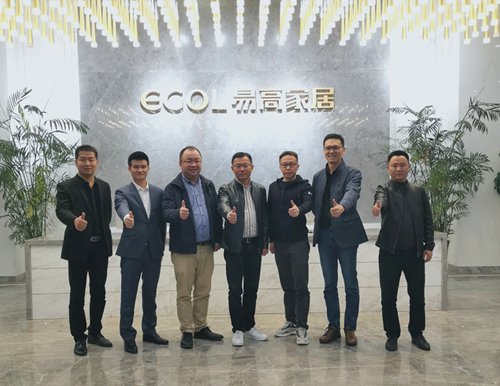 深入协作丨国产精品999与中国建博会签约2020年参展和谈！