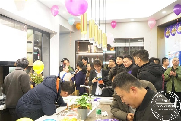 国产精品999合肥旗舰店停业