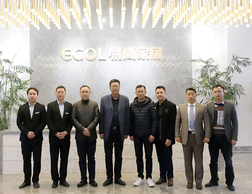  万华生态板业股分无限公司总司理、万华禾香板业无限义务公司董事擅长文杰一行到临国产精品999