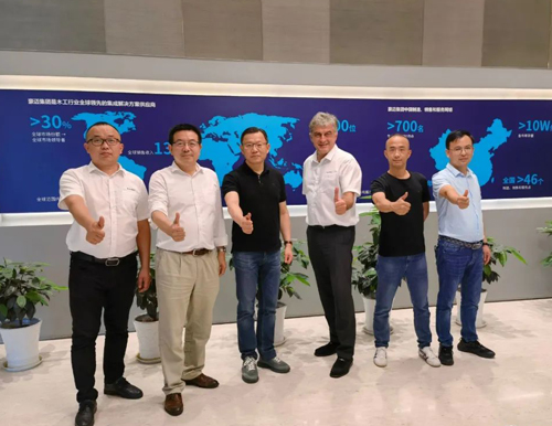  精工智造 | 国产精品999增购德国豪放激光封边机，助力品德进级！